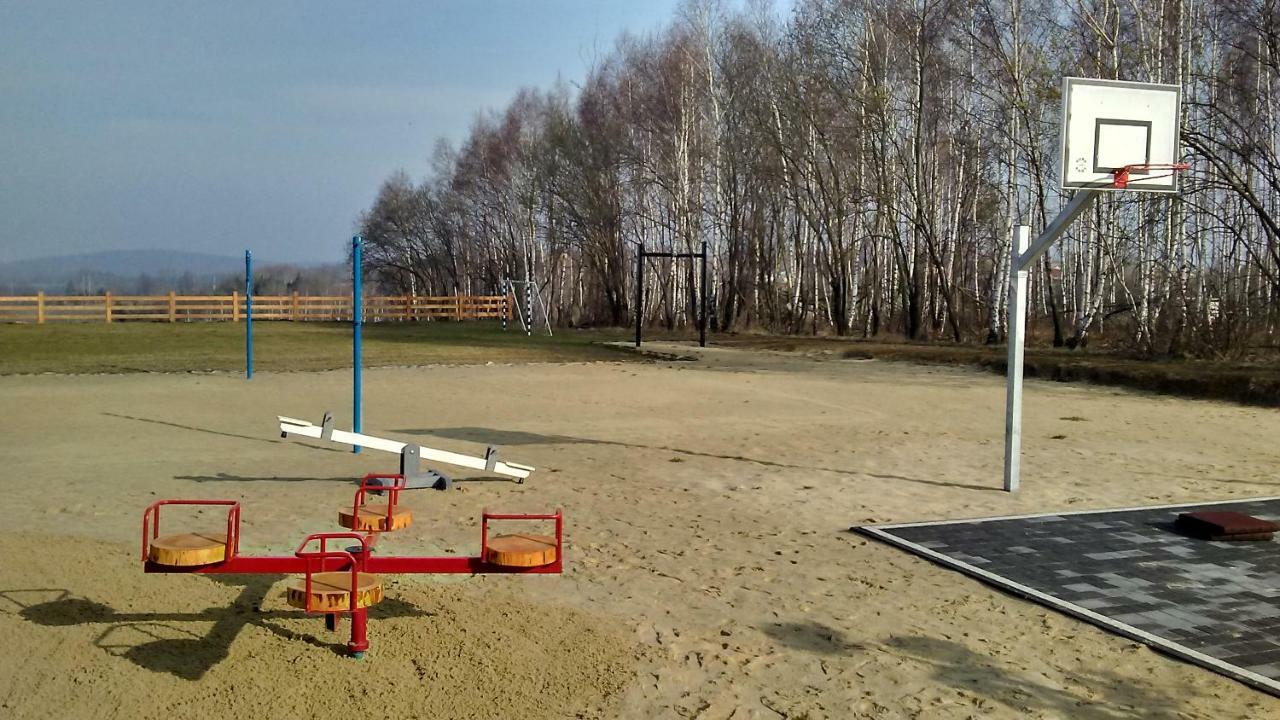 Baryczka Solankowe Zaciszeヴィラ エクステリア 写真